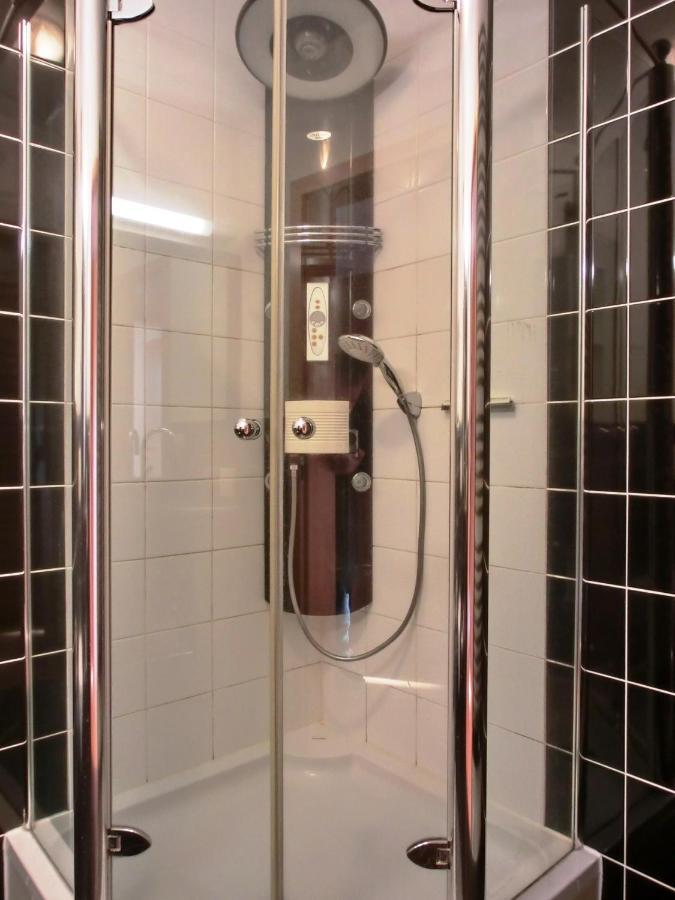 Ferienwohnung E10 格拉尔-米里茨 外观 照片