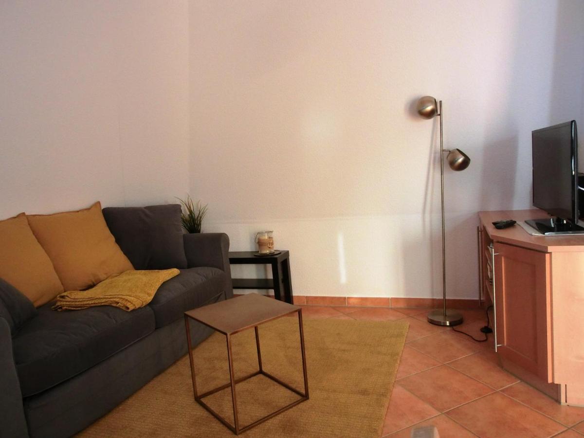 Ferienwohnung E10 格拉尔-米里茨 外观 照片